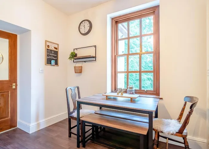 3 Bed In Blackburn Oc-96386