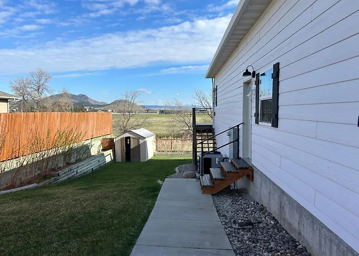 Helena 296 Willowbrook Dr