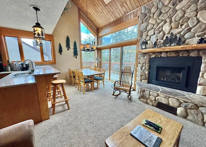 3Br Townhome Ski In Ski Out Pool Hot Tub