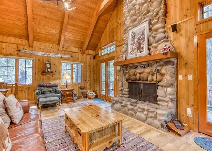 Historic Waterfront Cabin With Hot Tub & Salmon River Access - Dog-Friendly