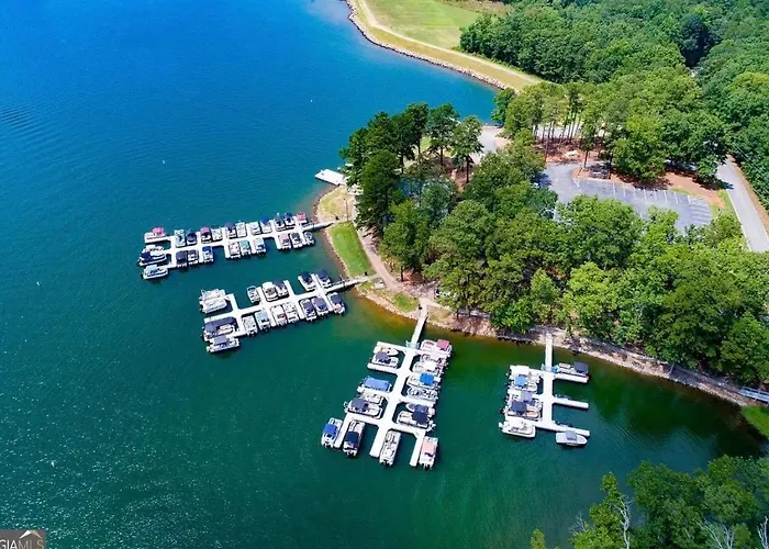 Starz Luxury Vacational Home