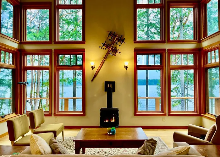 Island Waterview Retreat