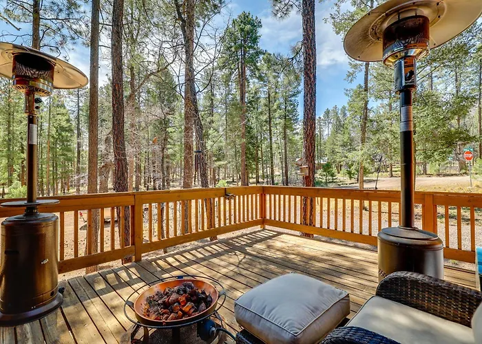 Escape To Alpine! Outstanding Cabin W/ Deck & Yard