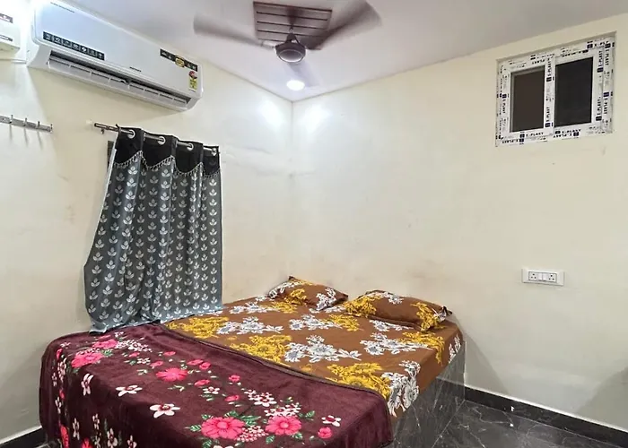 Sri Hanuma Residency