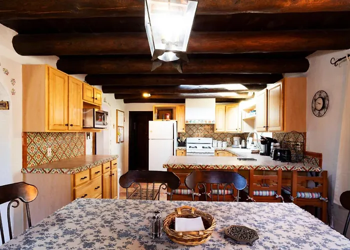 Retreat In Taos Foothills