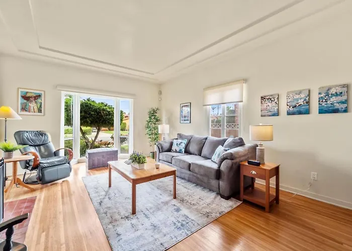 New Morningside Park Spanish Home Near Sofi