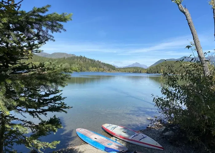 Quiet Home Minutes To Glacier