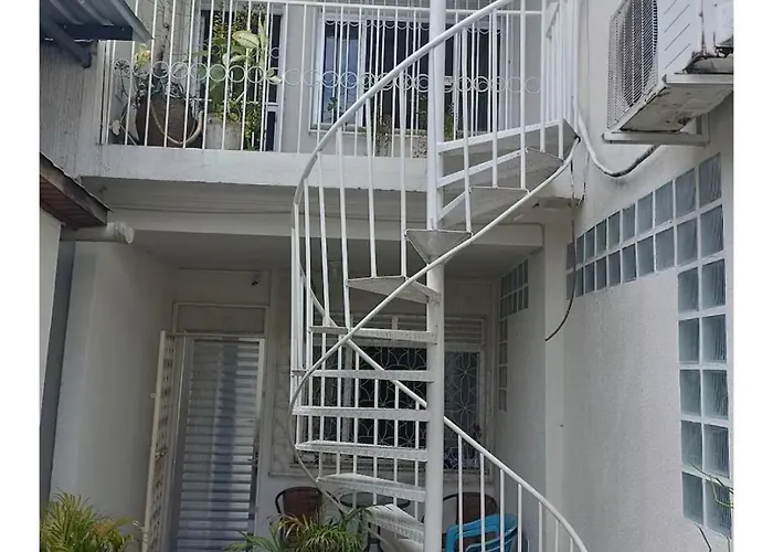 Simplicidade E Localizacao Privilegiada No Coracao De Adrianopolis Em Manaus