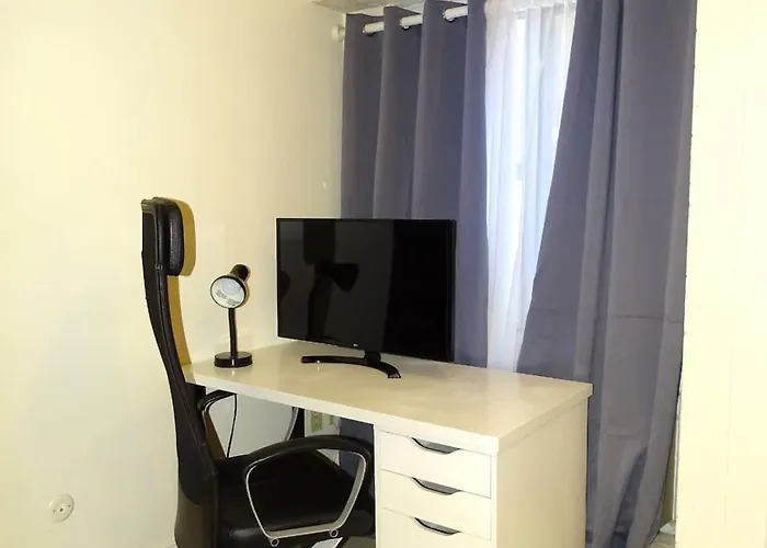 Spacious Studio Near Harvard Sq