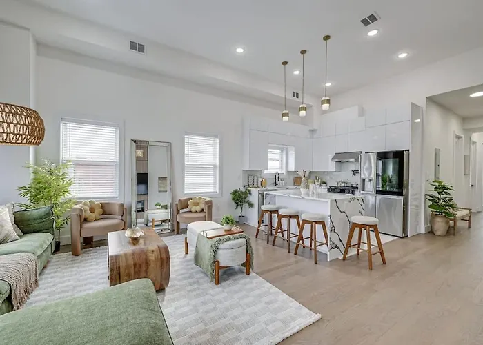 Luxury Rooftop Retreat Near Nyc Ewr Metlife