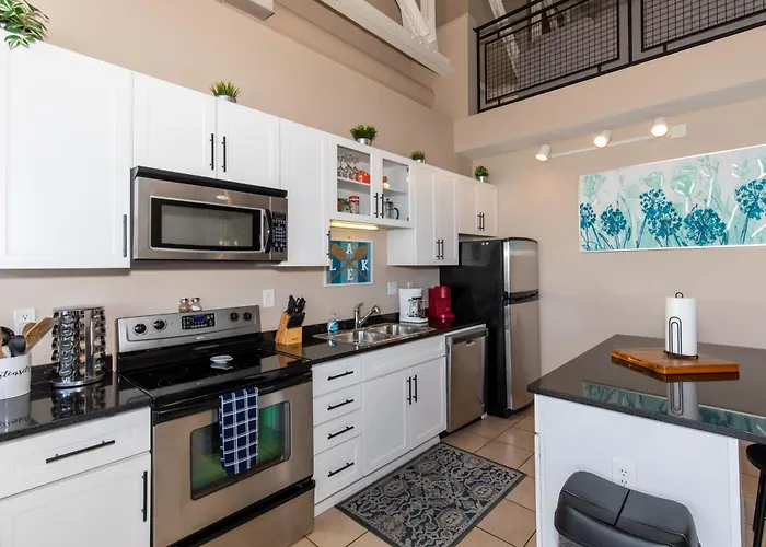 Condo With View Of Cedar Point And Lake!