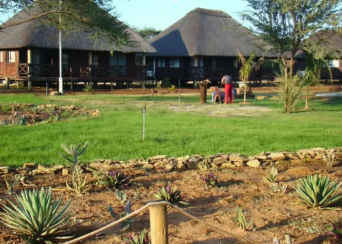 Chobe Lesoma Chalets Hotel