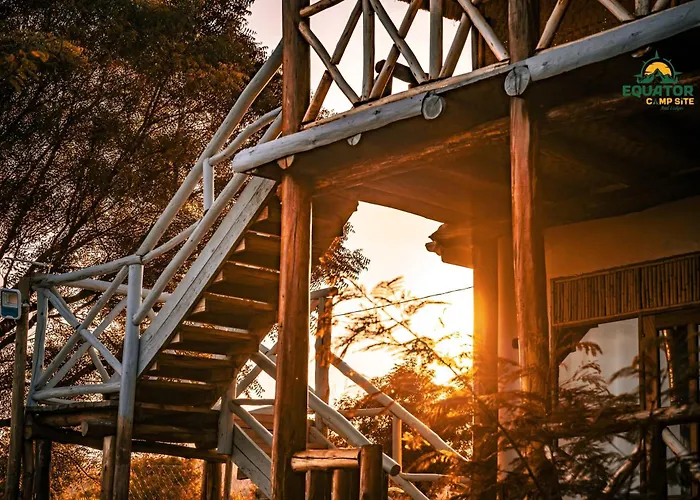 Equator Lodge & Campsite