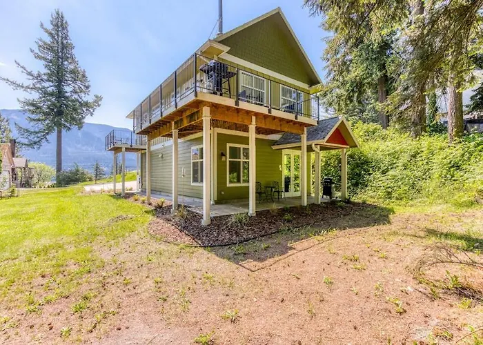 Mountain And River-View Home & Studio With Fireplace Grills Outdoor Areas