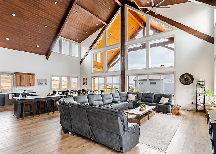 Timberhaven - Bear Lake Retreat - Sleeps 50+