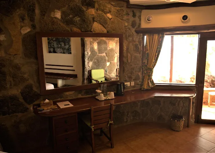 Kilaguni Serena Safari Lodge