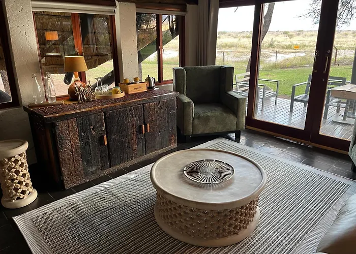 Tau Game Lodge