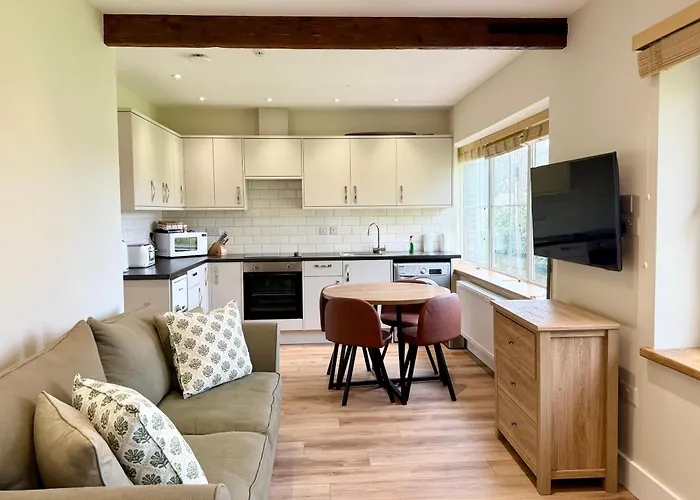 Knowlton Properties
