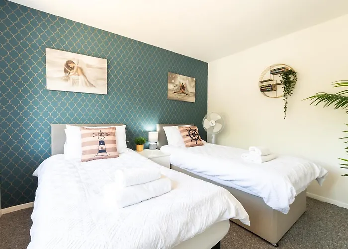 3 Bedrooms House Ideal For Long Stays!