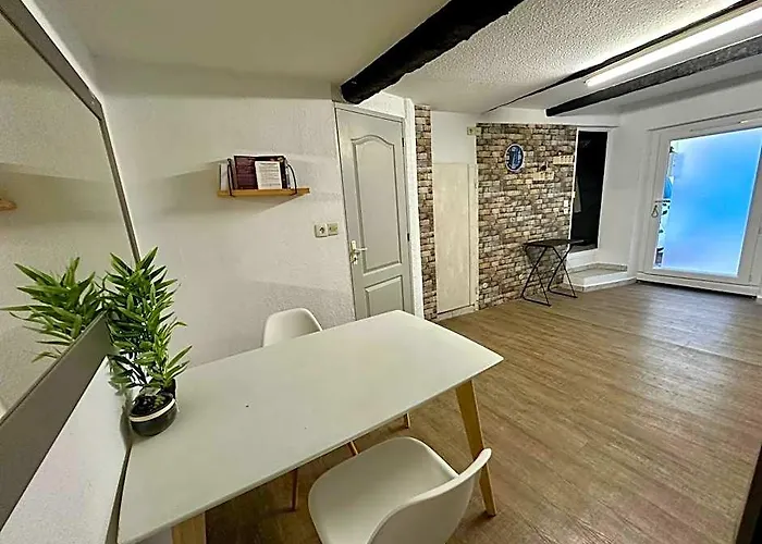 Charmante Maison A Montagnac