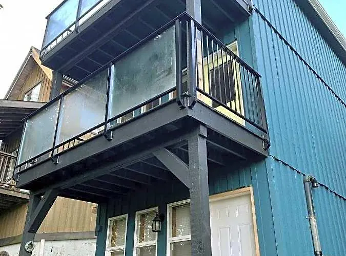 Kingfisher, Newly Renovated Suite On Ocean Inlet