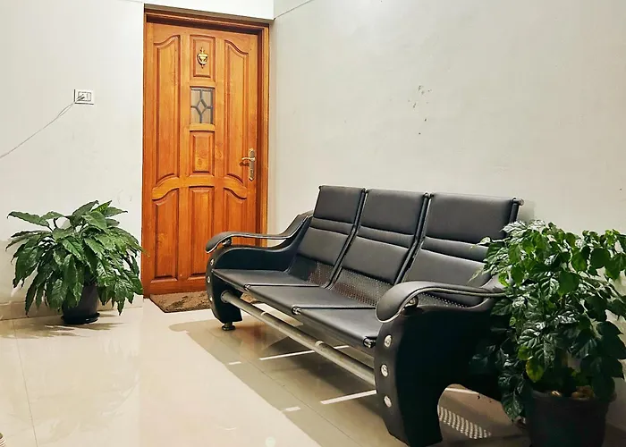 Citadel Luxury Villa Trivandrum-Just 10 Min To Railway Station & 5 Min To Sri Padmanabha Swamy Temple, Home Away From Home In Kerala
