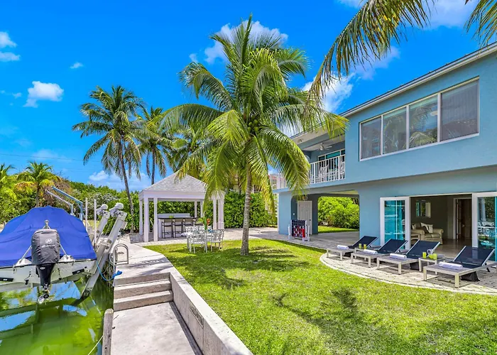 Waterfront Ocean Access Canal Kamp Key Homes
