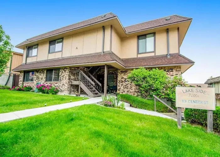 Spacious Family Friendly Townhome At Lakeside Park