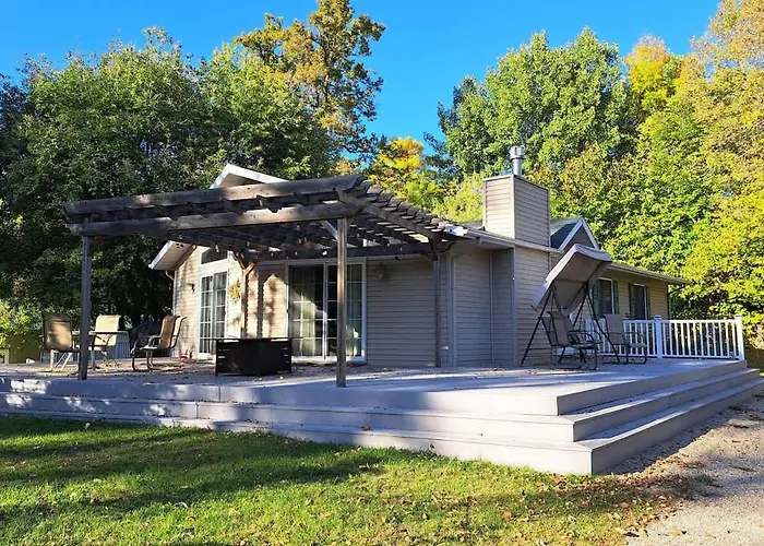Lake Melissa Cabin On The Commons