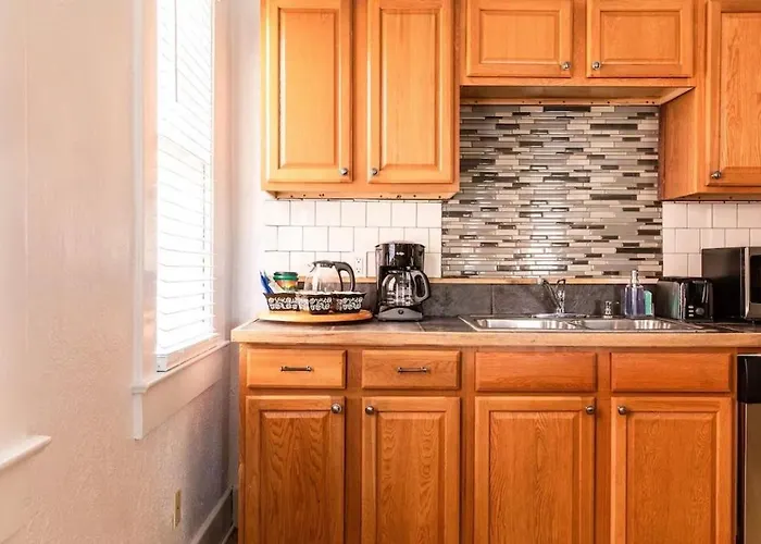 The Bungalow Near Maxwell Afb, Whitewater And Eji