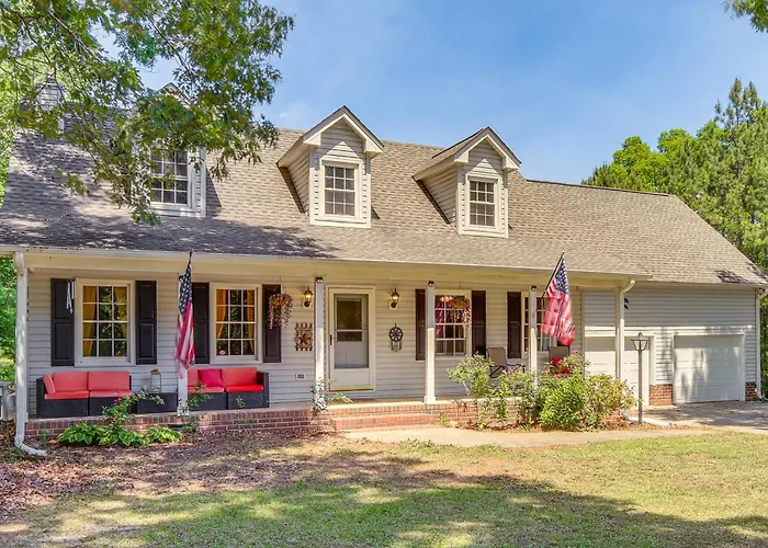 3 Mi To San-Lee Park! Family Home W/ Office & Yard