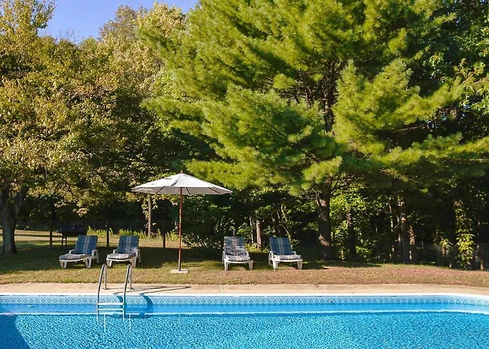 Hudson Hill House - Sun & Fun With Pool Near Hudson
