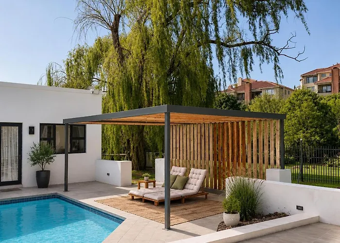 Riverfrontoasis - Huge Backyard, Pool, Grand Piano