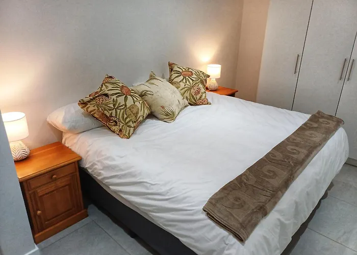 La Gratitude B&B, Your Home In The Heart Of Hilton