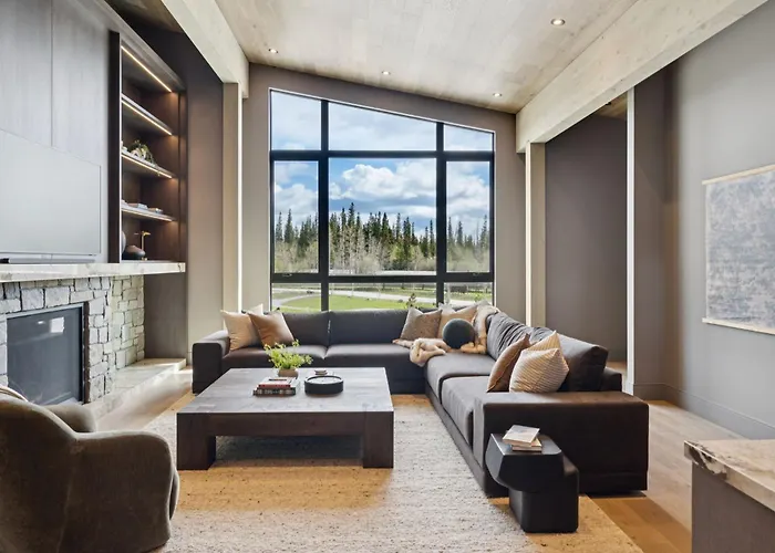 Sisu Lodge By Canmore Premier
