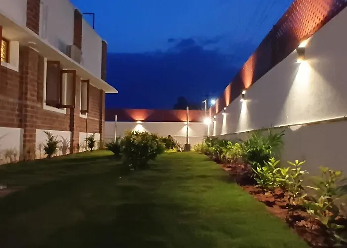 Golden Loom Homestay