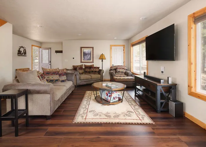 Private Mountain Retreat W Hot Tub Games &Views