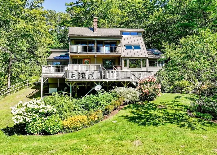 Riverside On Hopkins, Waterfront With Dock, 4 Bed,