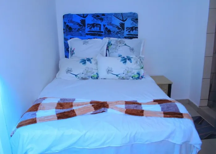 Inspan Lodge