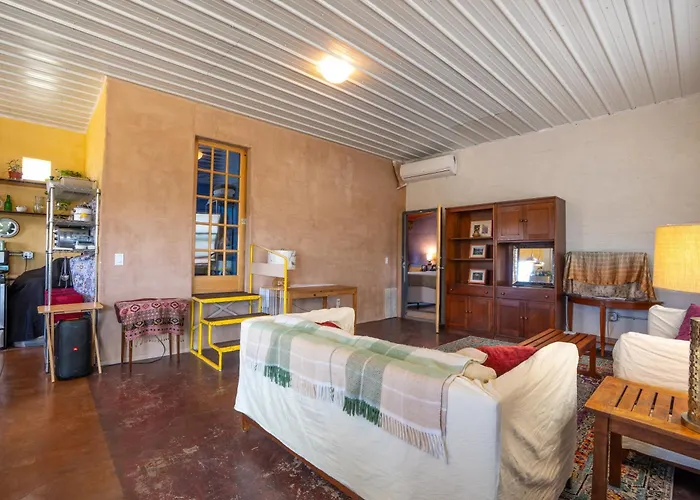 Ny Loft Vibe• Hiker Basecamp • Silver City Home