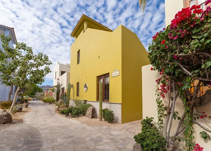 Relaxing, Modern Home Loreto Bay With Amazing Views Bikes Available