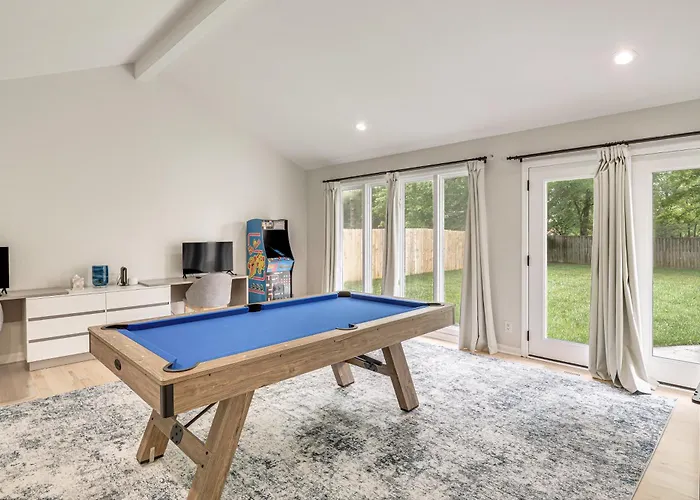Game Room! Upscale Family Retreat In Murfreesboro