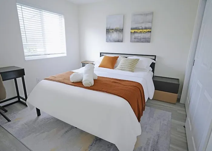 Modern 3Br 2Ba Smart Toilets Ev Charging Sfo
