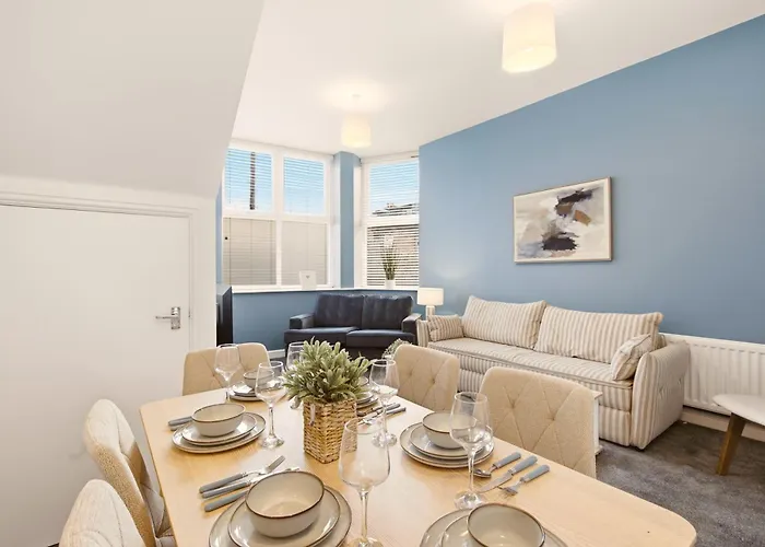 Perfect Booking Central 2 Bed Home Near Beach