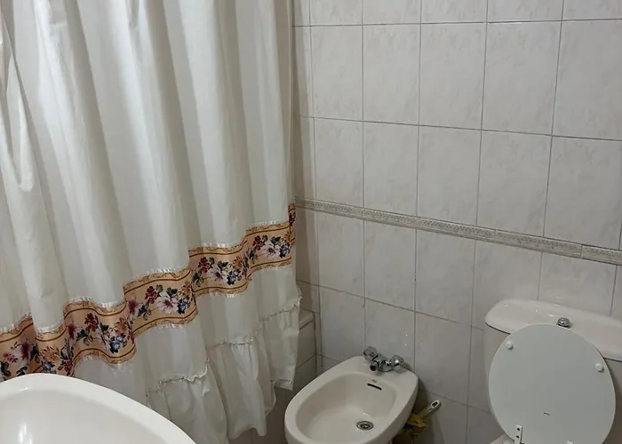 House Rental For 4 People