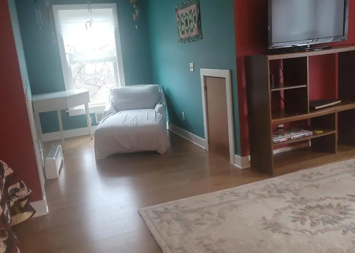 Countryside Family Getaway - Pleasant Place II