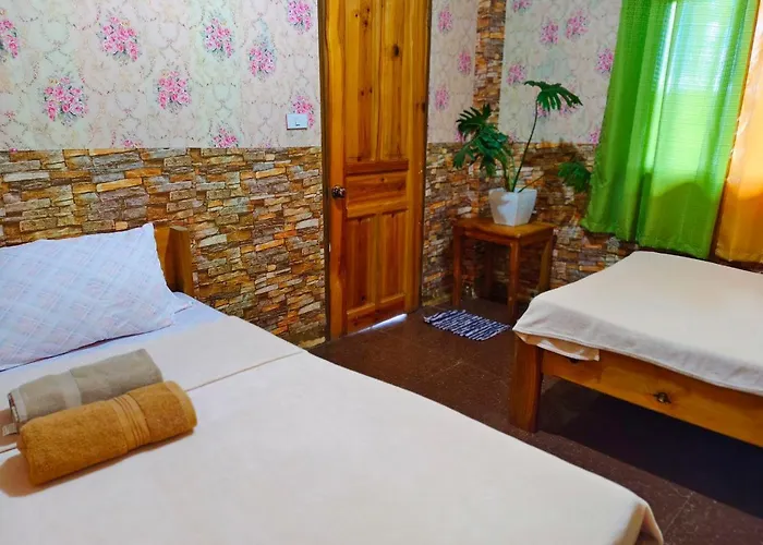 Pinehouse Homestay - Sagada Town Proper!