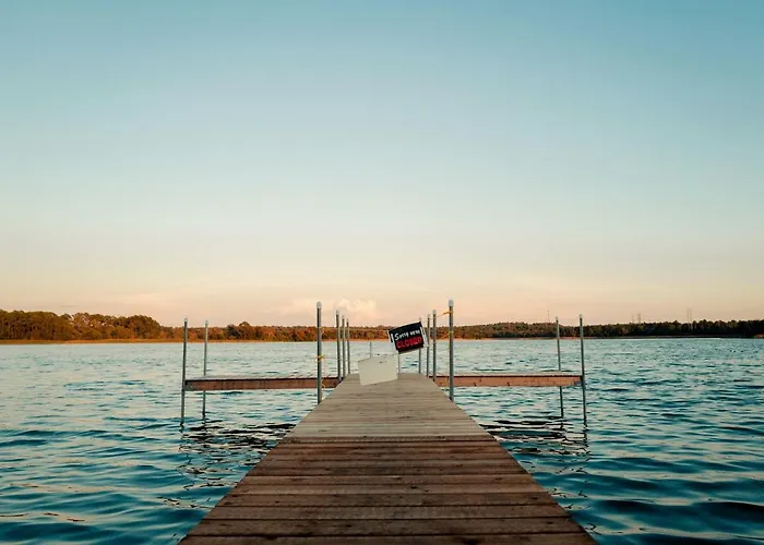Beautiful Lakefront Glamping Cabin With Fire Pit And Lake Views Near Austin, Texas