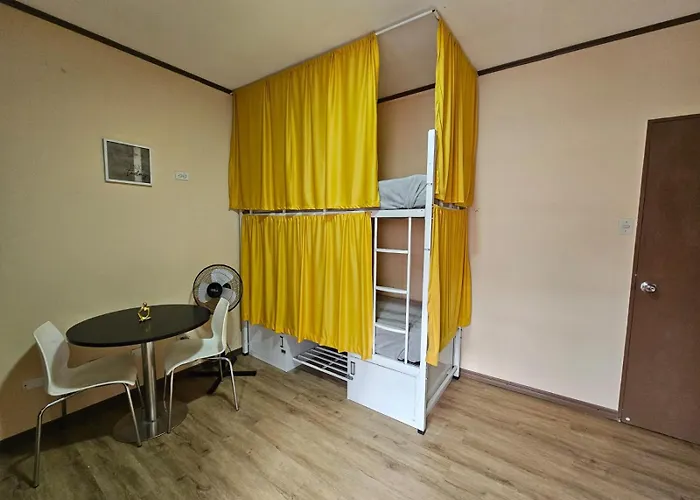 Hostel La Cali In Grupos Grandes Hasta 39 Personas