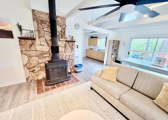 Wishon Cabin - Boat Slip - Bbq, Sleeps 14, Dogs Ok